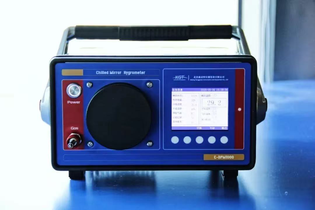 精密智能露點(diǎn)儀